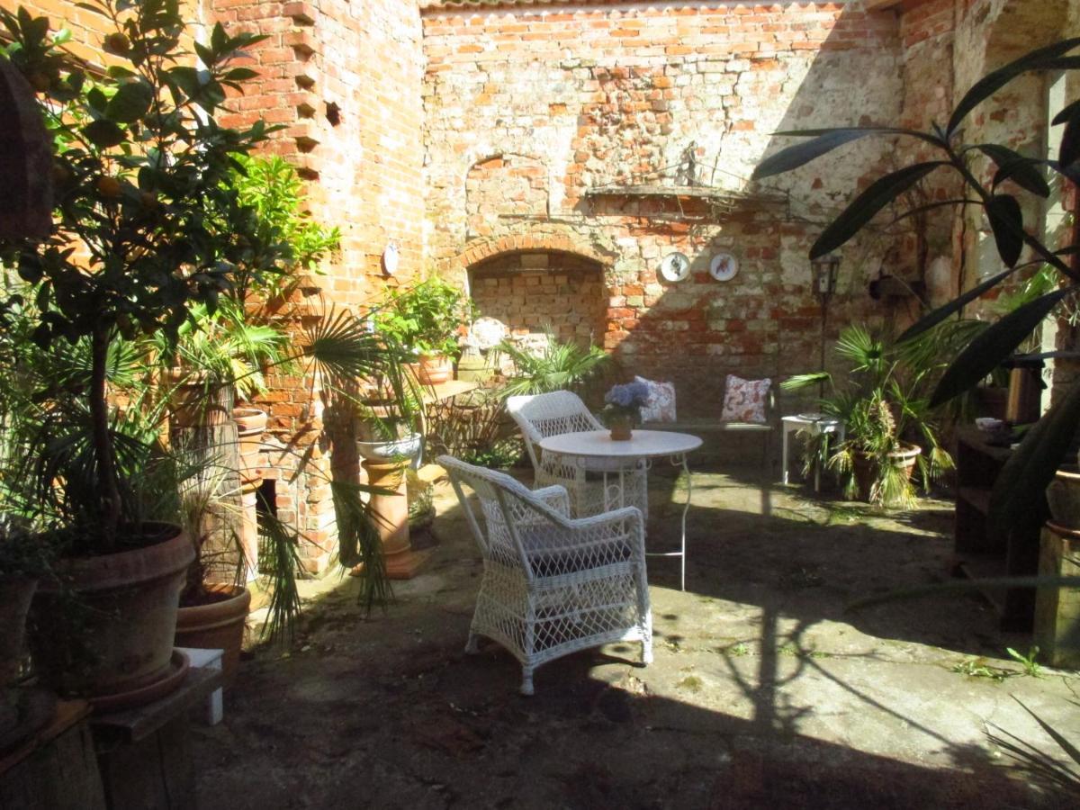 Gartenzimmer Im Schloss Neuhausen Neuhausen  Kültér fotó