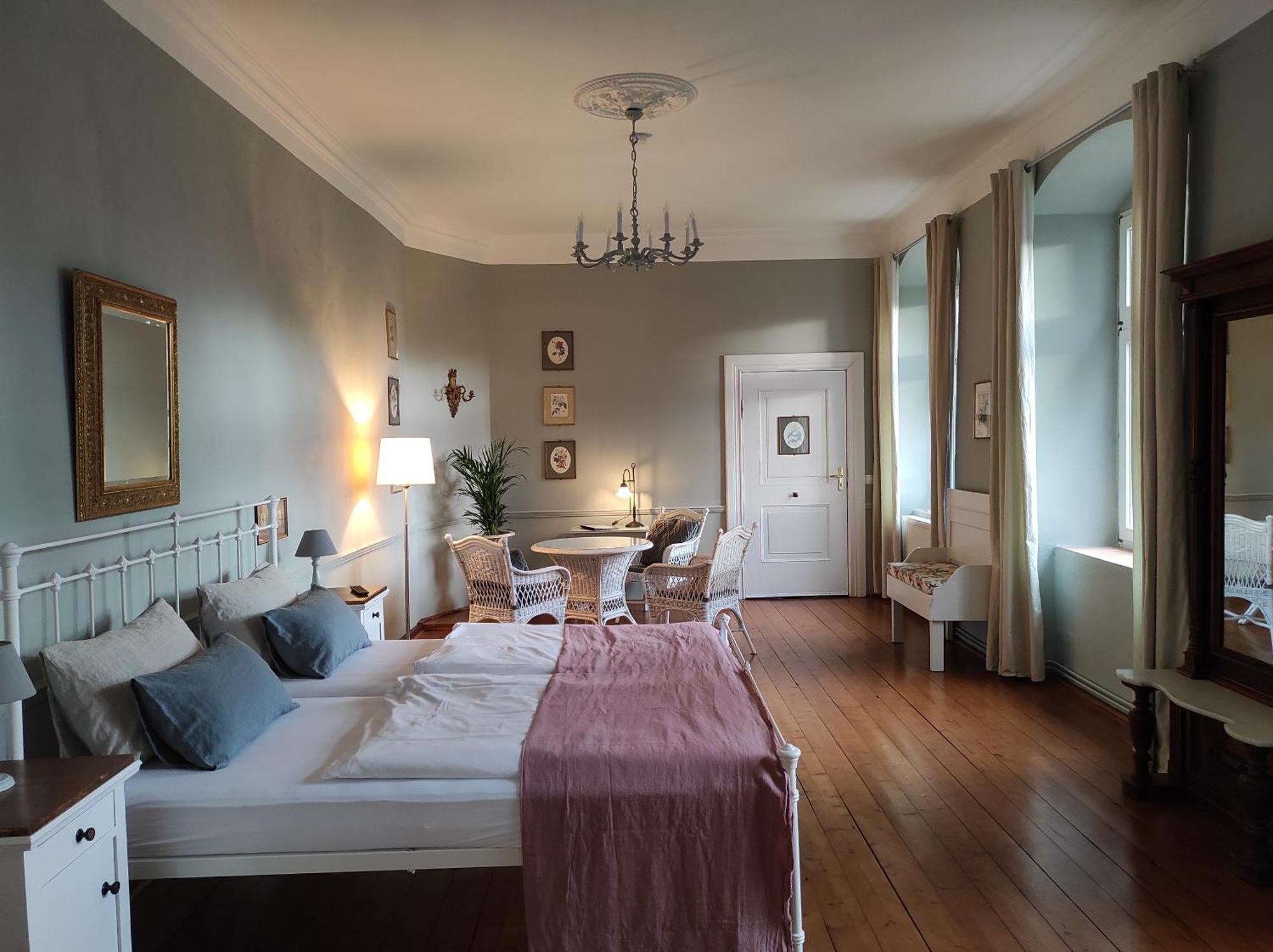 Gartenzimmer Im Schloss Neuhausen Neuhausen  Kültér fotó